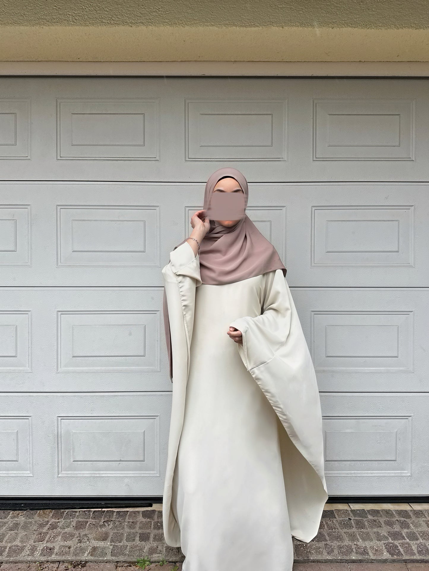 Dubai Abaya